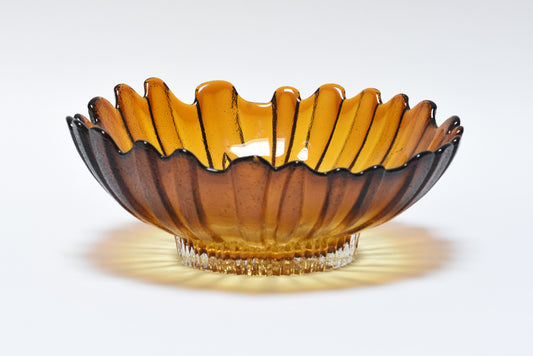 1970s Finnish glass bowl by Tauno Wirkalla