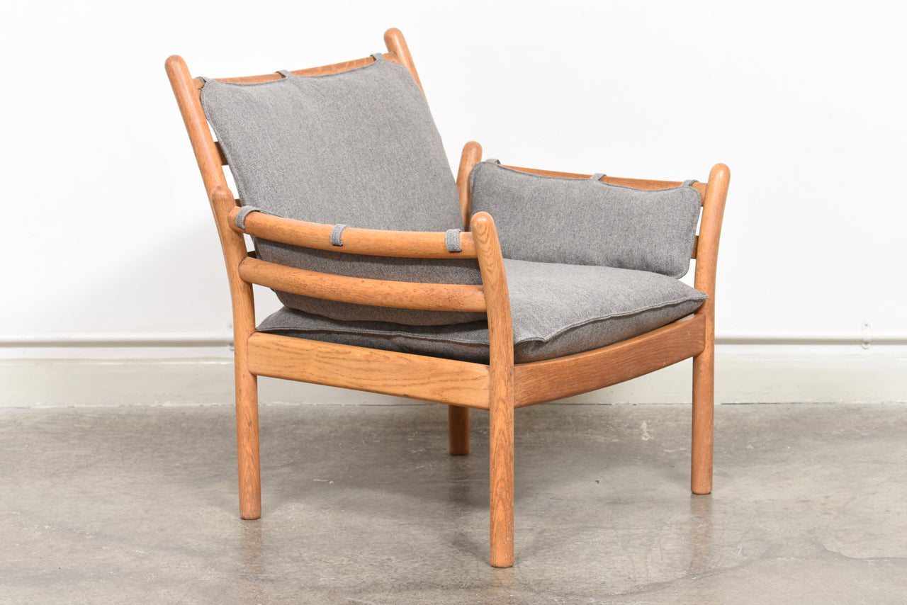 Genius lounge chair by Illum Wikkelsø