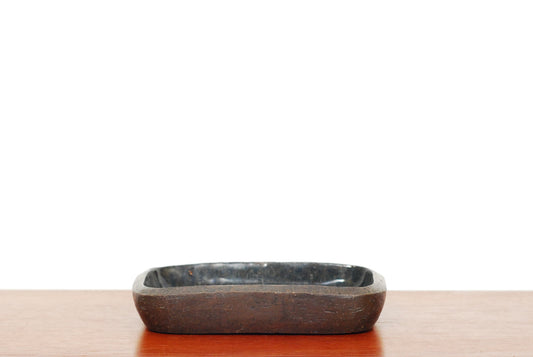 Rectangular stoneware dish