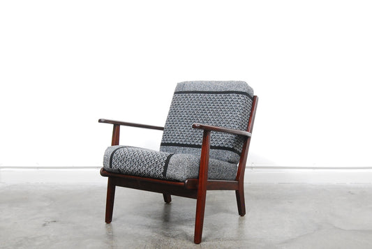 Teak lounge chair by Getama