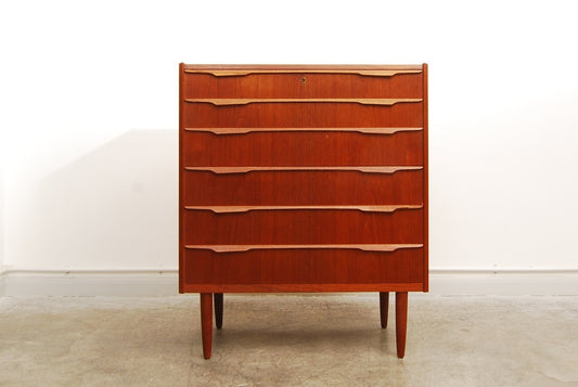 Chest of six drawers