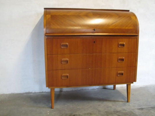 Secretary in teak