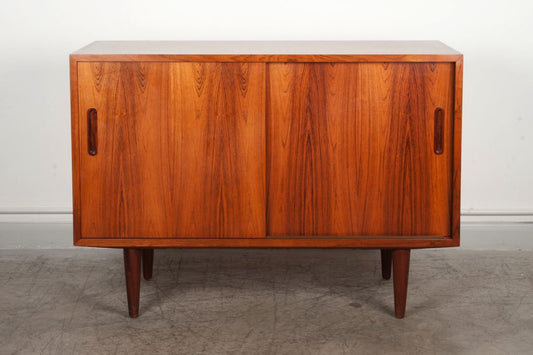 Short sideboard in rosewood