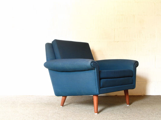 Low back lounge chair in sea blue wool