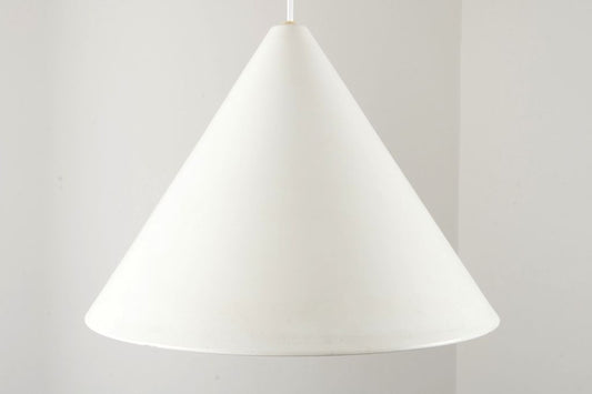 White metal ceiling lamp