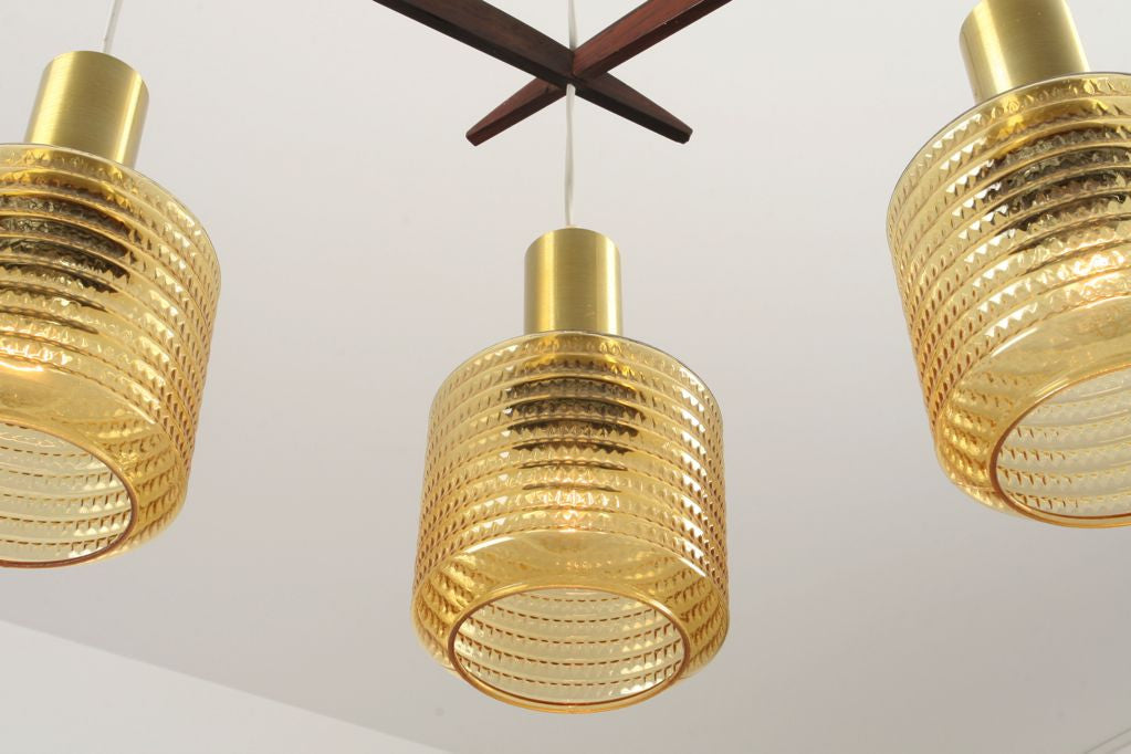 Ceiling lamp w/ three glass pendants