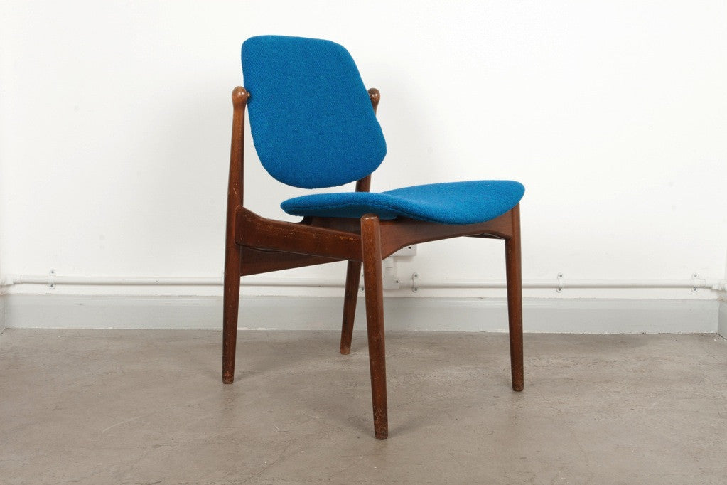 Desk / dining chair by Arne Vodder