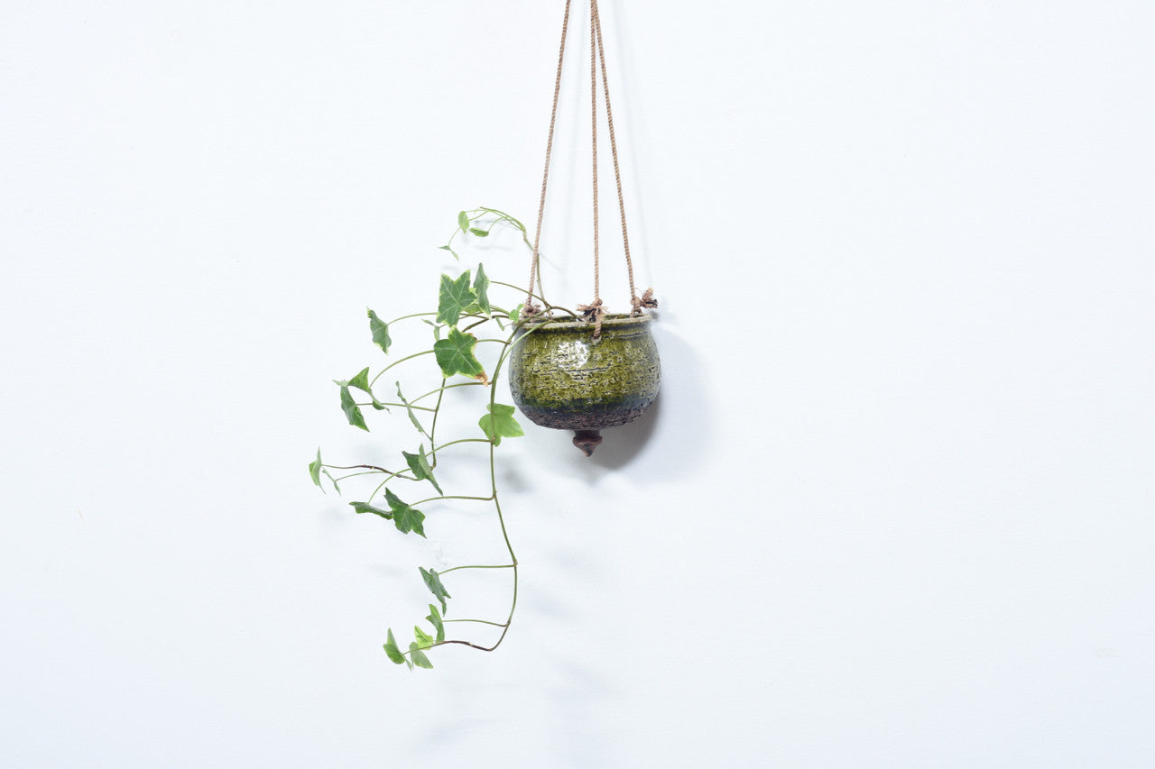 Hanging ceramic planter