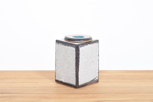 Square container by Sheila Fournier