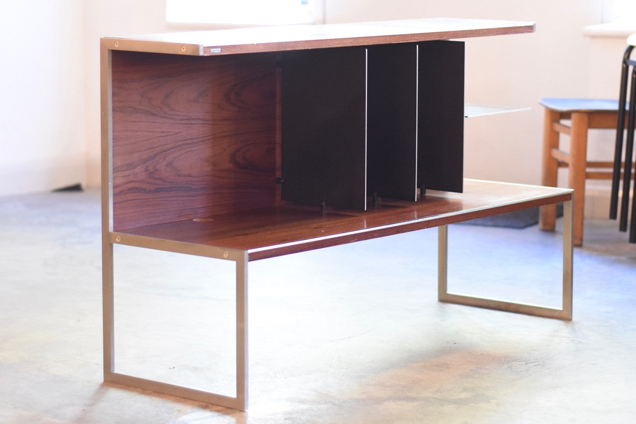 Just in: Hi-fi / TV stand by Bang & Olufsen