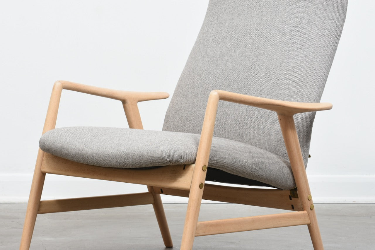 Reclining Contour 327 lounge chair by Alf Svensson