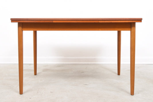 Extending dining table by Farstrup