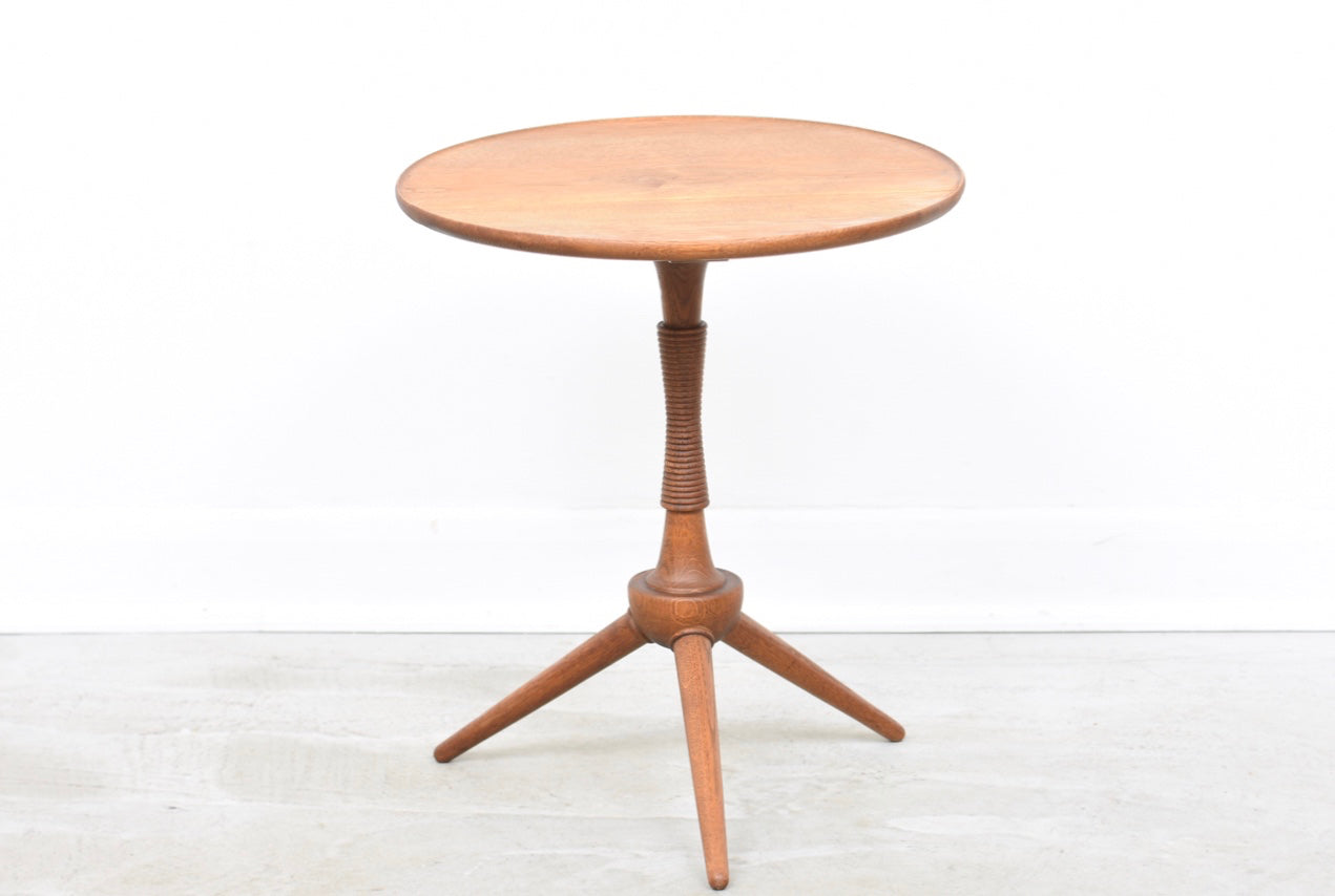 Circular side table by Frits Henningsen