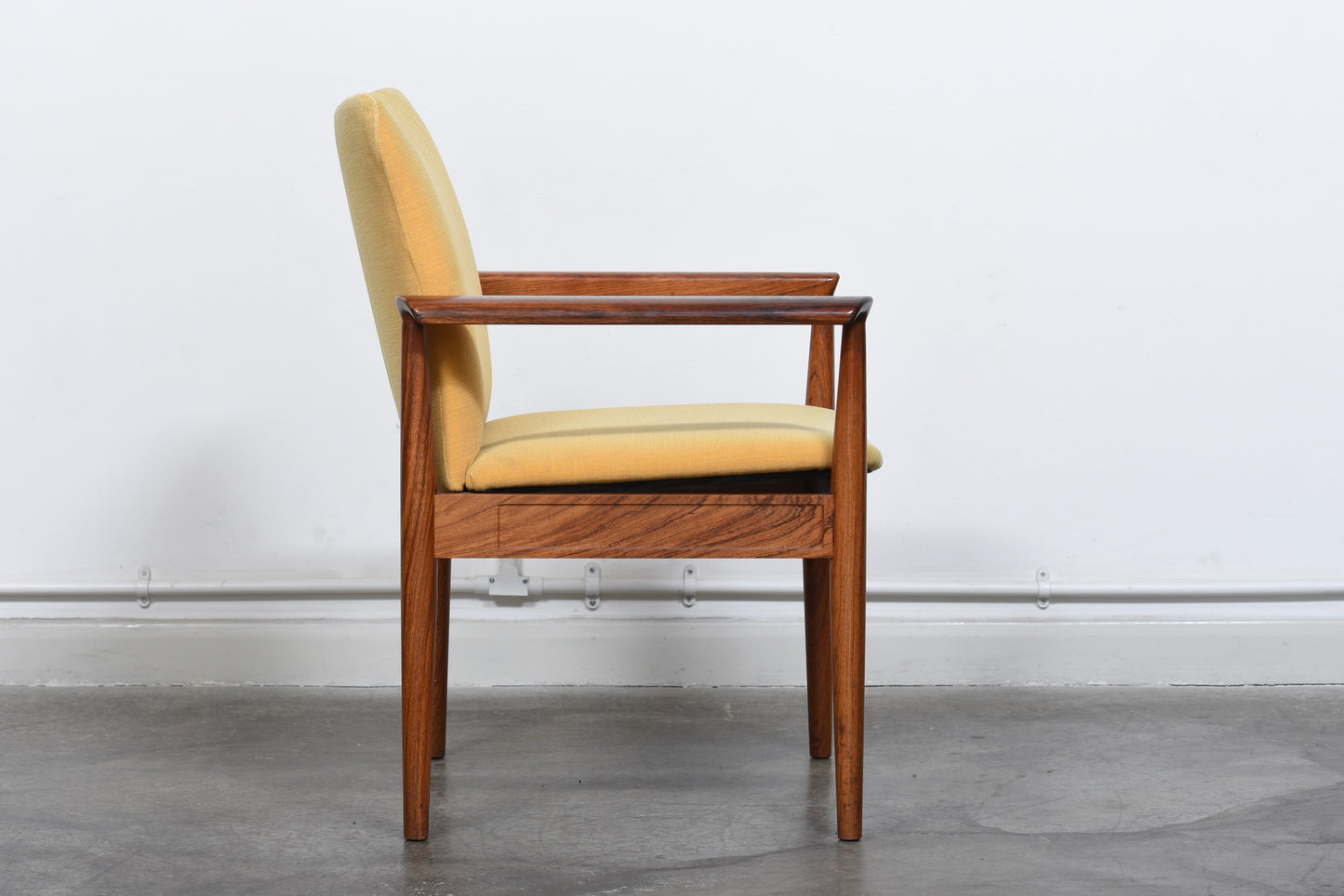 Diplomat armchair by Finn Juhl in rosewood