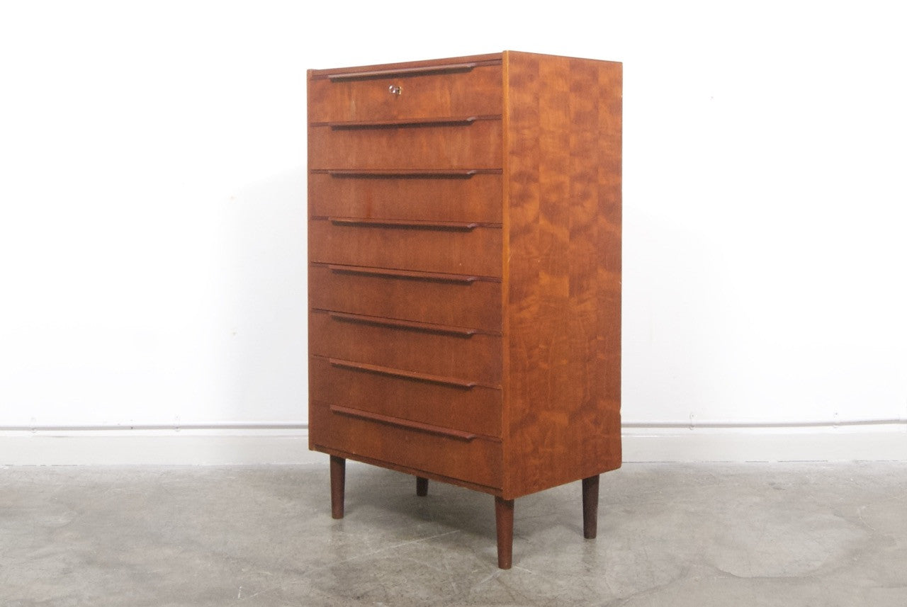 Tall chest of eight drawers