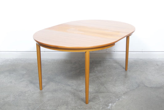 Round dining table by Farstrup