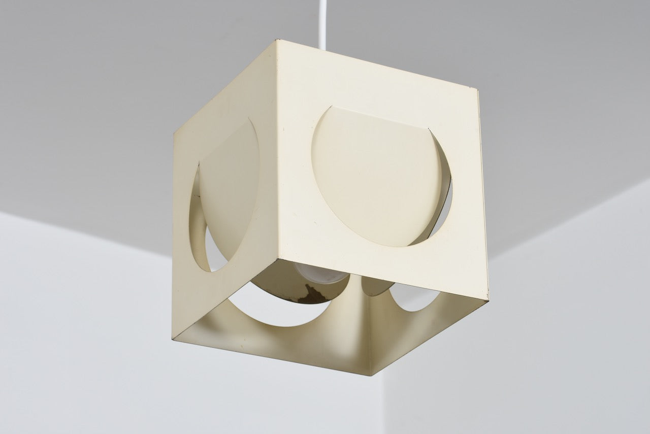 Ceiling lamp by Shogo Suzuki