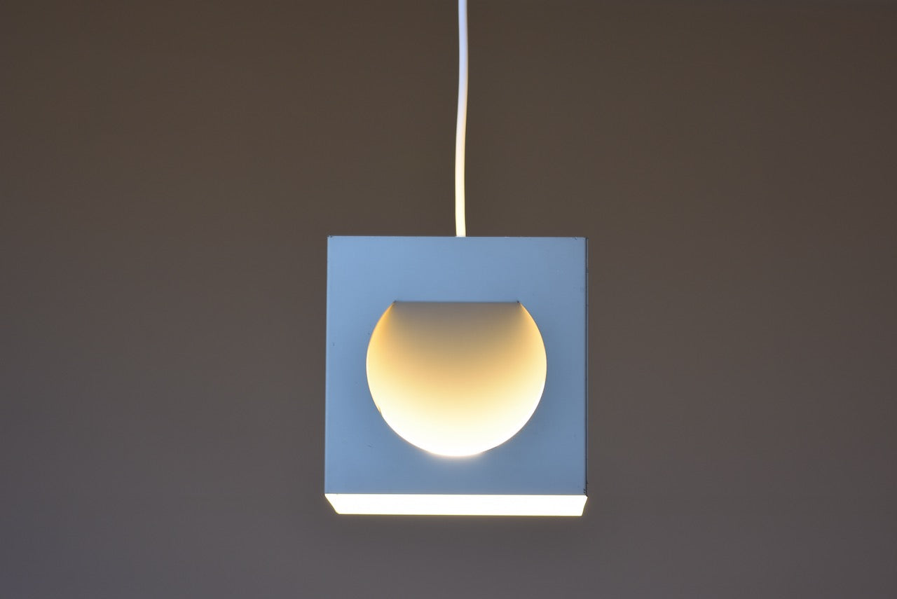 Ceiling lamp by Shogo Suzuki