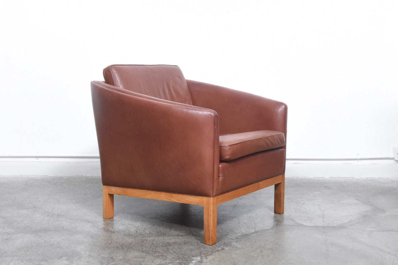 Leather lounger by Illum Wikkelsø