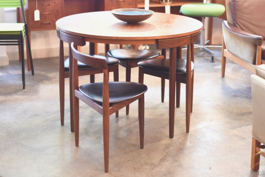 Dining set by Hans Olsen for Frem Rojle