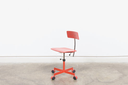 Children's task chair by KEVI