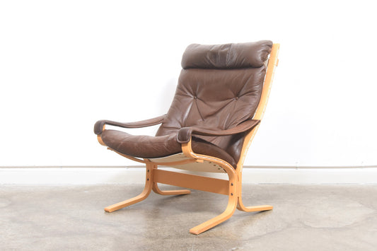 Siesta chair with foot stool