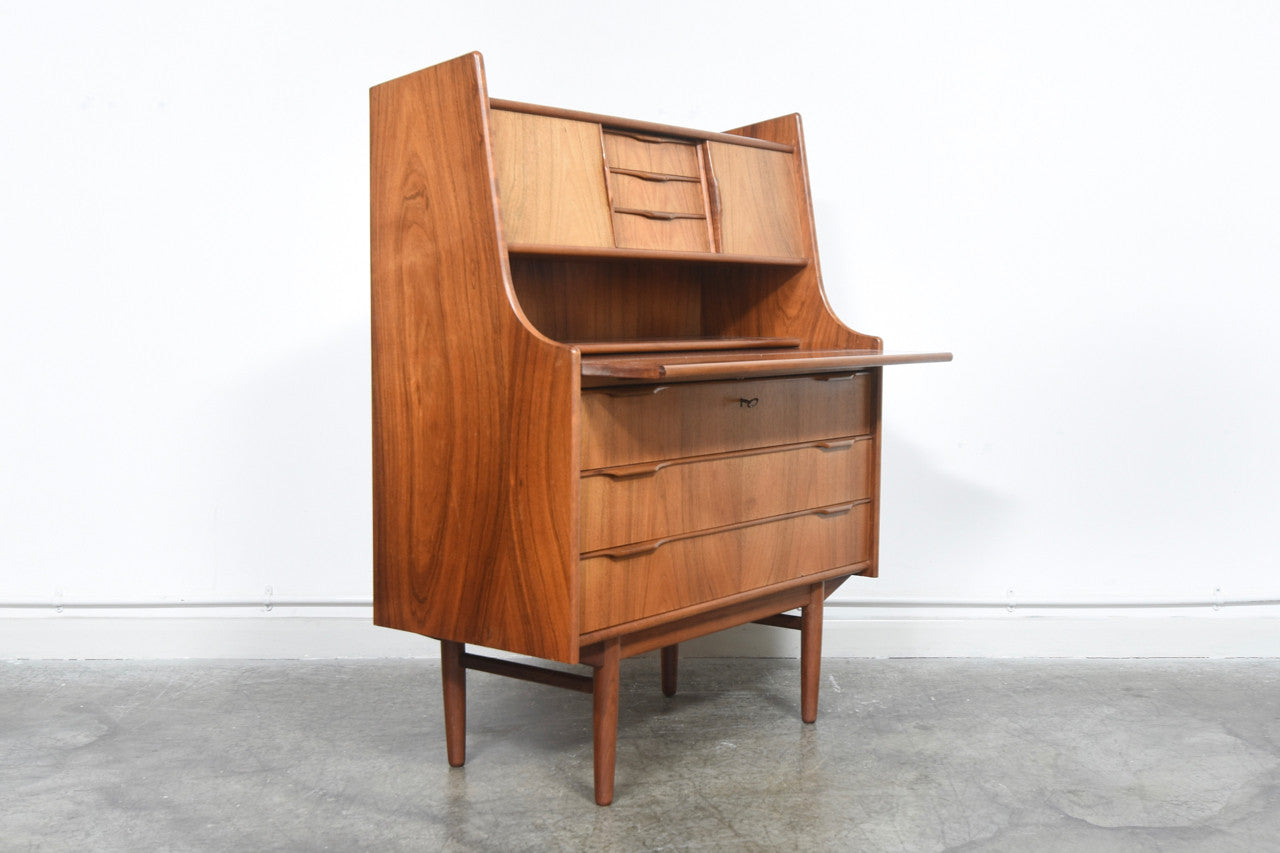 Rosewood secretary