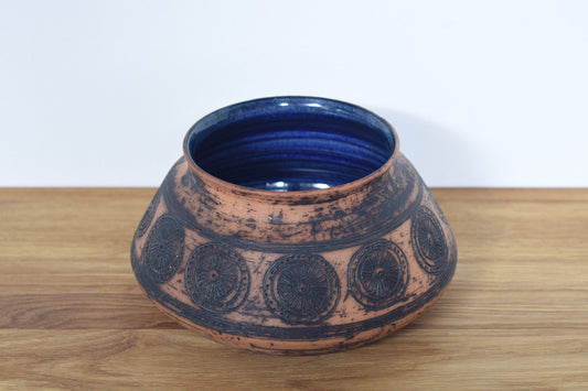 Ceramic bowl by Eva Nydahl