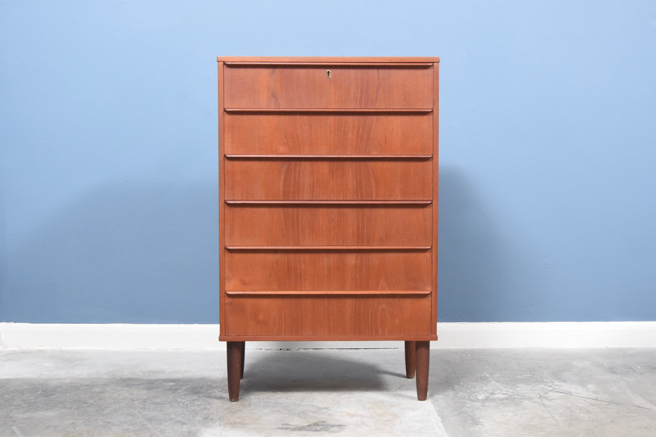 Petite chest of six drawers