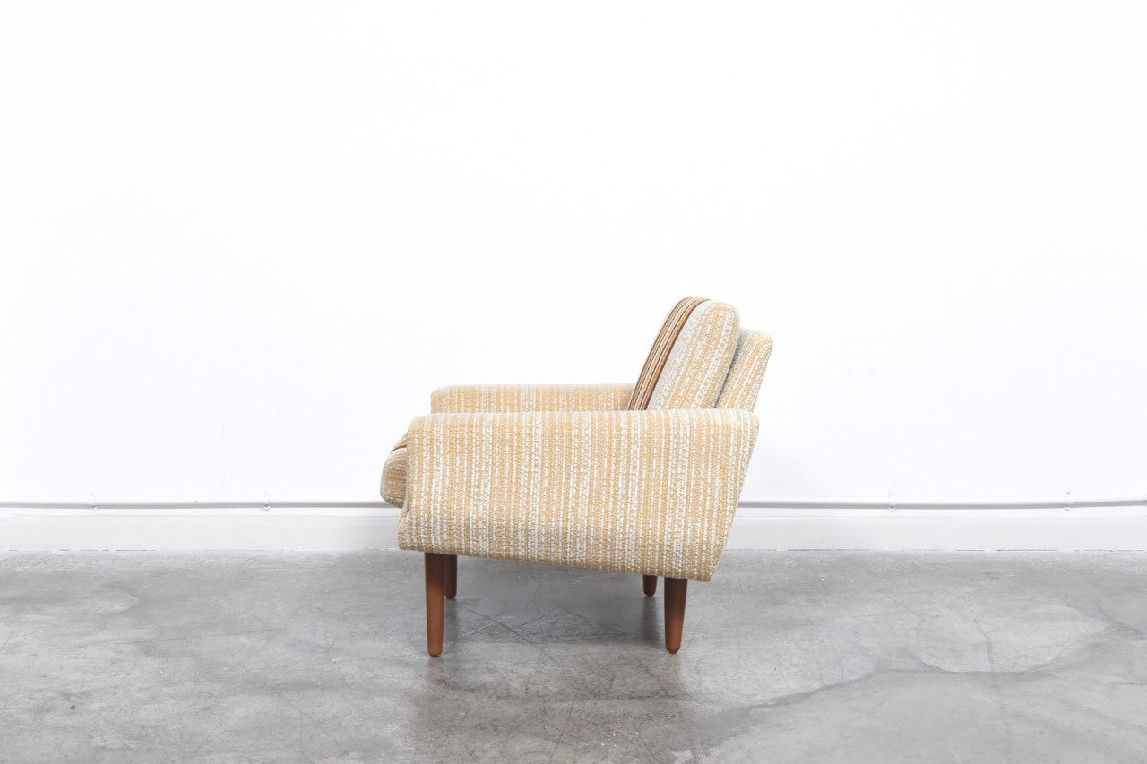 1960s lounger with beige upholstery