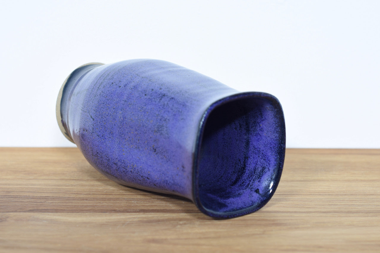 Purple vase by Lysgaard Keramikk