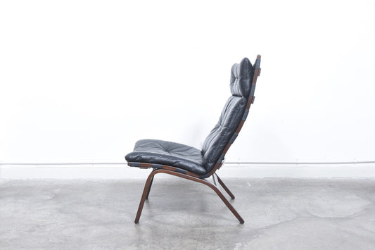 High back leather lounger by Farstrup