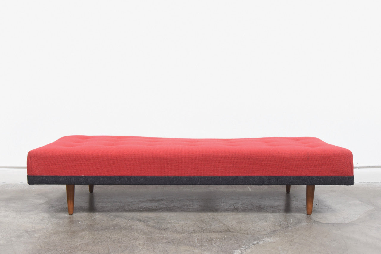 Two-tone 1950s daybed