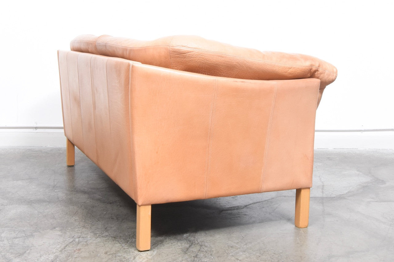 Leather sofa by Mogens Hansen