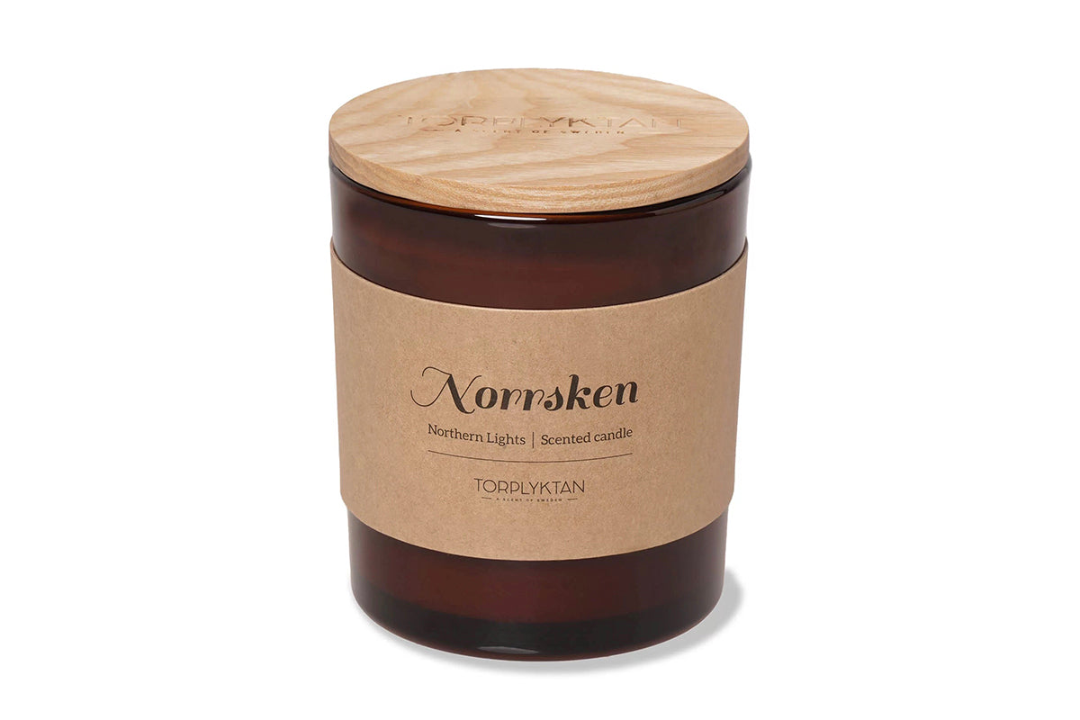 Norrsken candle by Torplyktan - Spiced Oak/310g