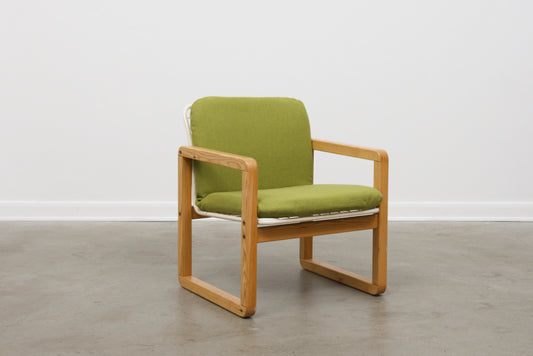 1980s armchair in pine + wire mesh