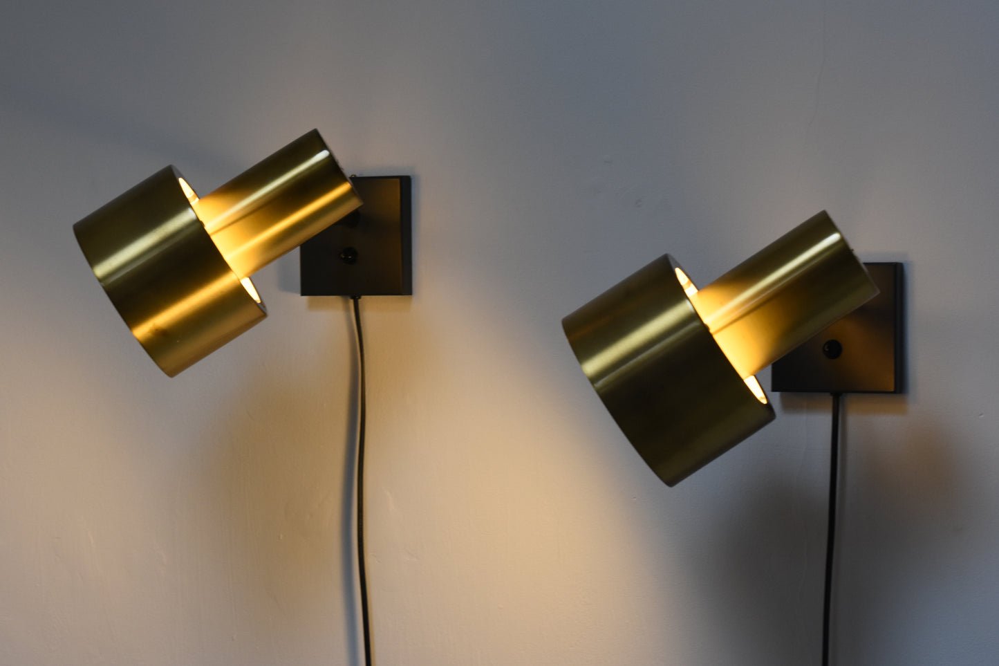 Pair of 'Corda' wall lights in brass by Jo Hammerborg