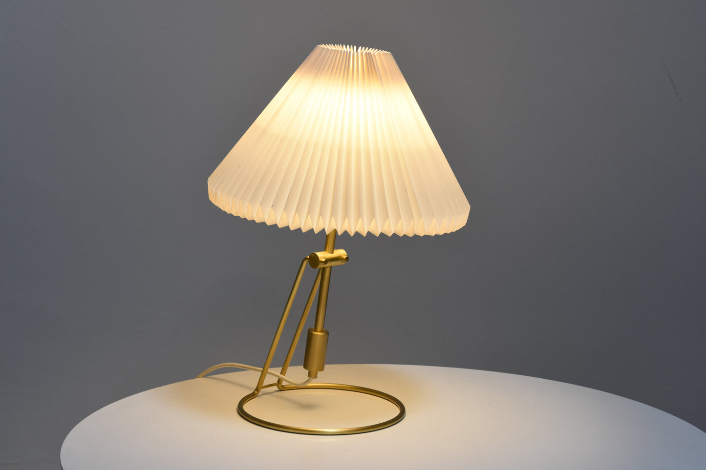 Model 305 table lamp by Le Klint
