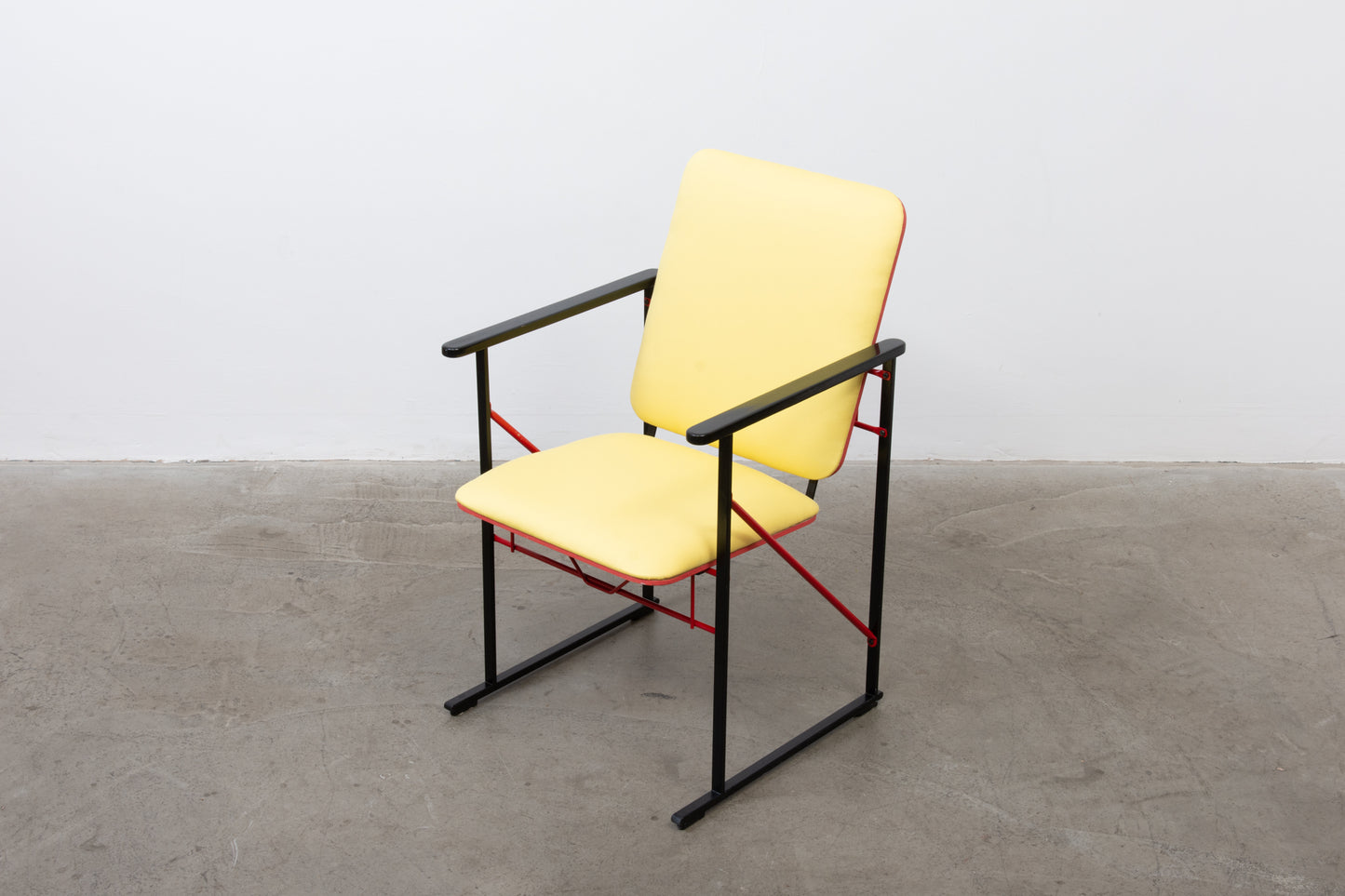 Two available: A500 armchairs by Yrjö Kukkapuro