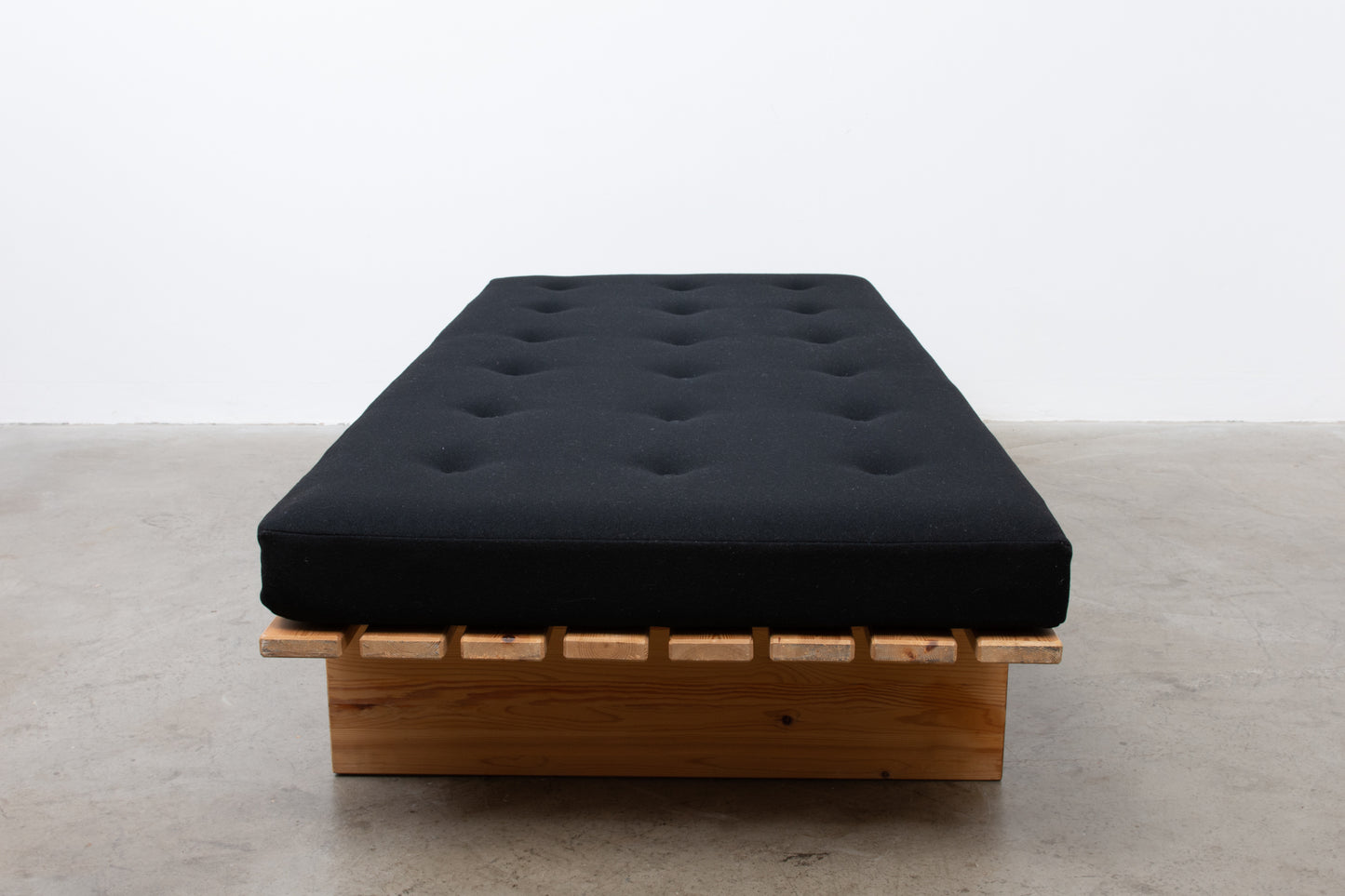 1970s pine day bed by Nyt i Bo