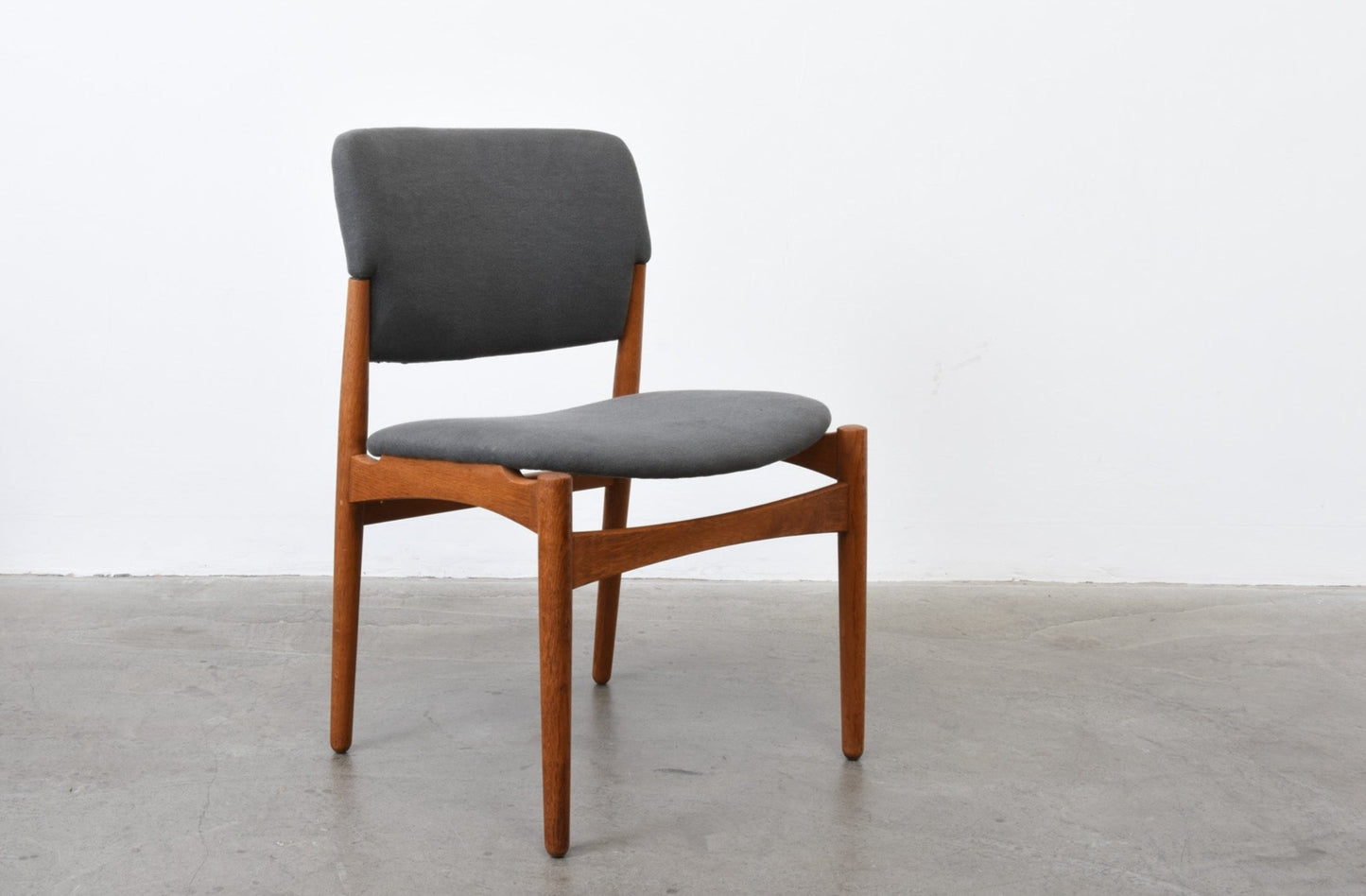 1960s oak chair by Ejnar Larsen & Aksel Bender Madsen
