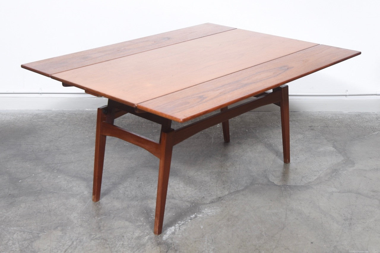 Coffee table / dining table in teak