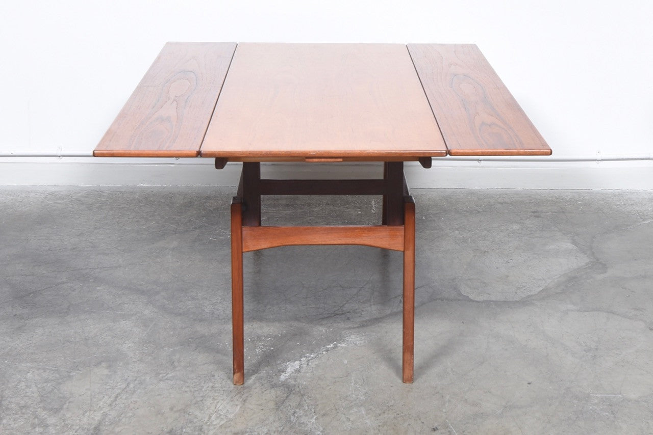 Coffee table / dining table in teak