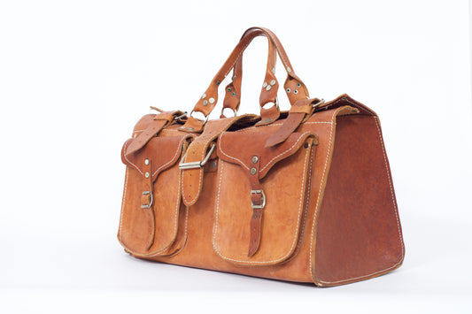 Vintage tan leather hand bag