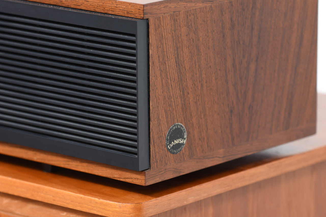 Rosewood Beomaster 900 by Bang & Olufsen