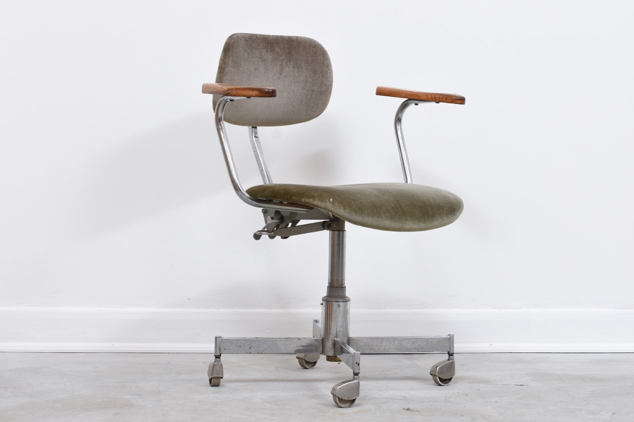 1950s task chair