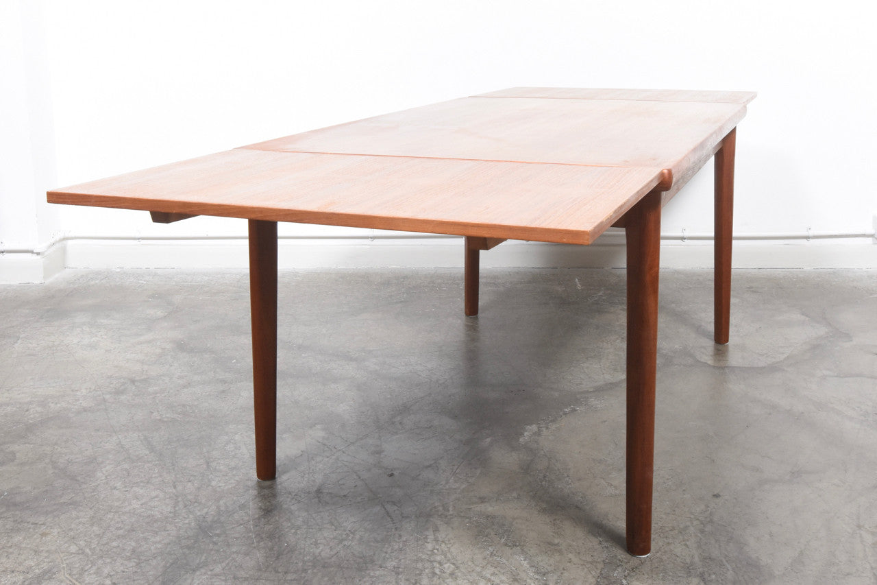 Extending dining table by Nils Jonsson