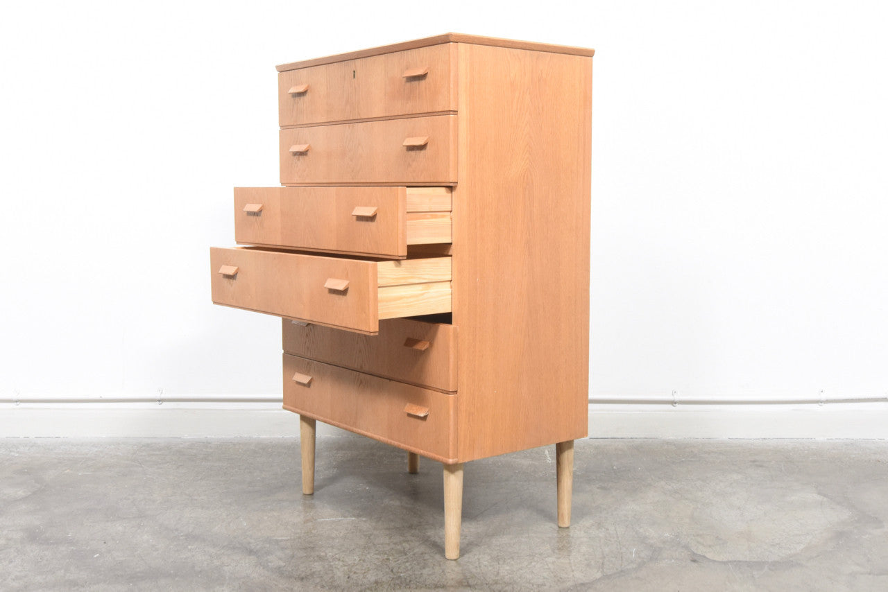 Oak chest of six drawers