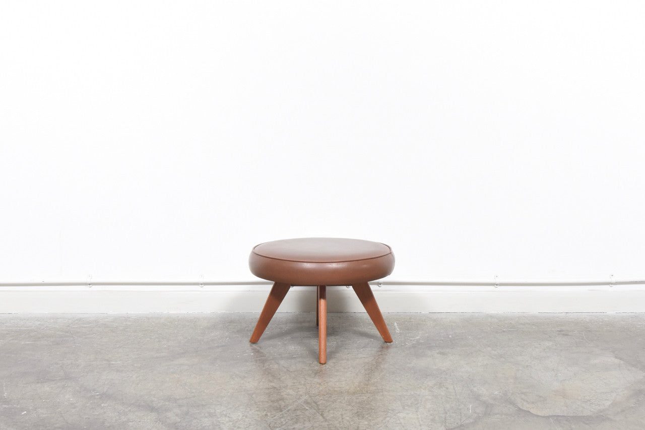 Teak + skai foot stool