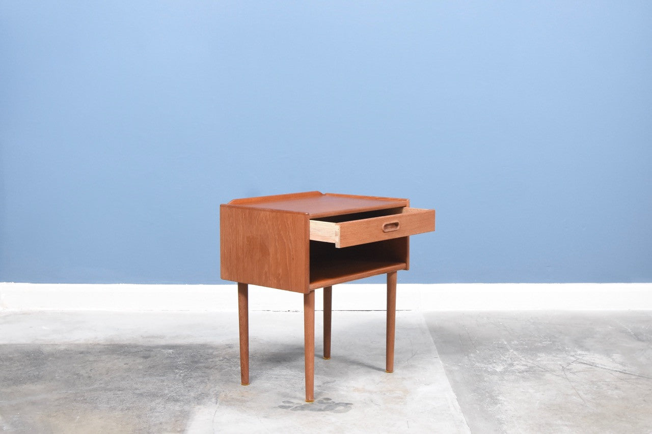 Bedside table in teak